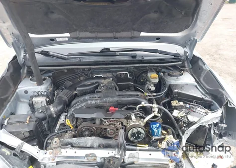 2013 Subaru Impreza 2.0I Premium z USA, uszkodzony, nr VIN JF1GJAC62DH013993